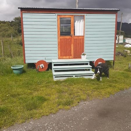 Croft Of Clune Shepherds Hut Newtonmore Εξωτερικό φωτογραφία